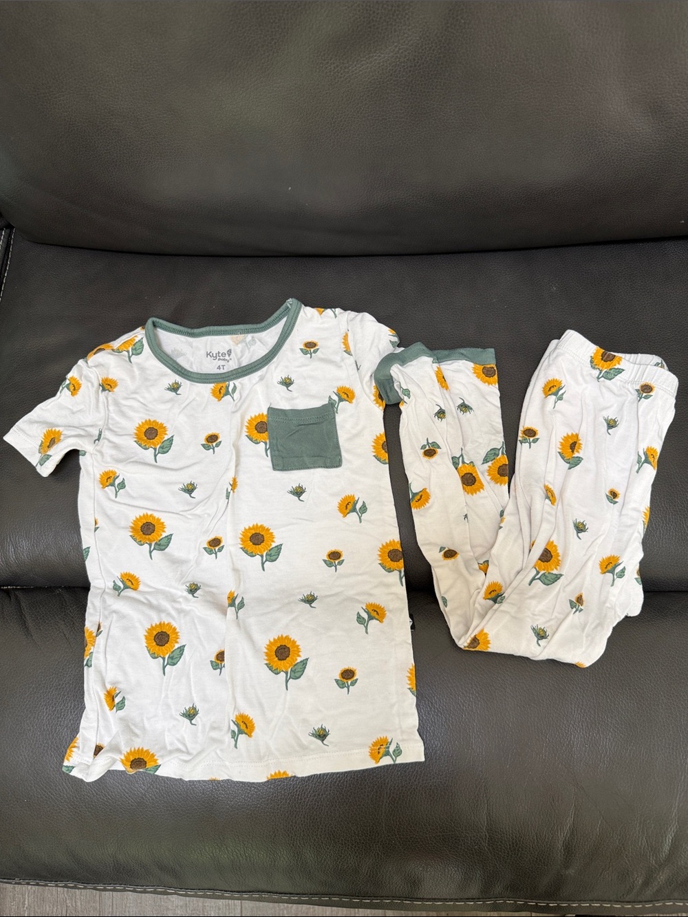 Kyte Baby Sunflower 4T Pajamas